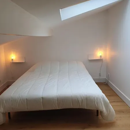 Cosy Near The Sea Apartment *